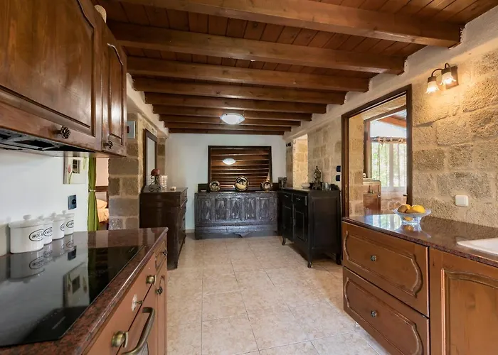 Secret Garden - Old Town * Rhodes City