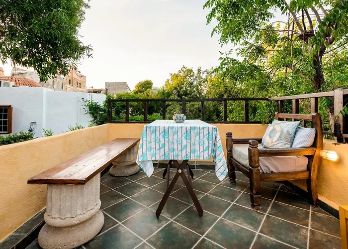 Secret Garden - Old Town Rhodes City