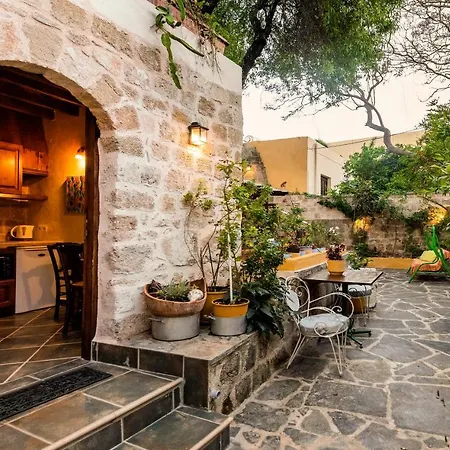 Secret Garden - Old Town *