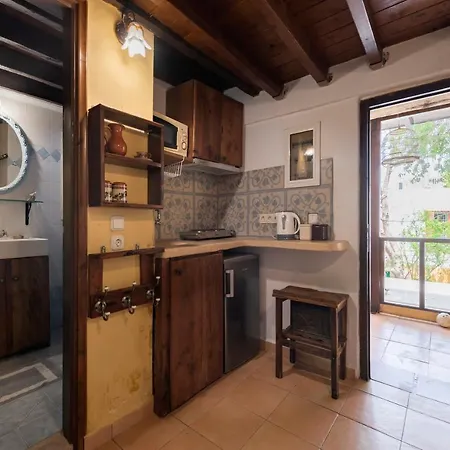 Secret Garden - Old Town *