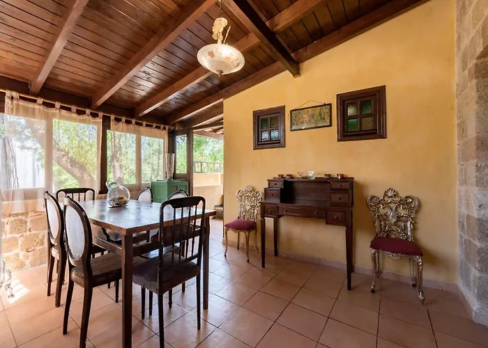 Apartment Secret Garden - Old Town Rhodes City