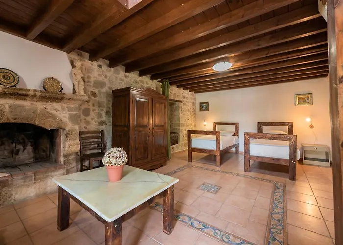 Secret Garden - Old Town