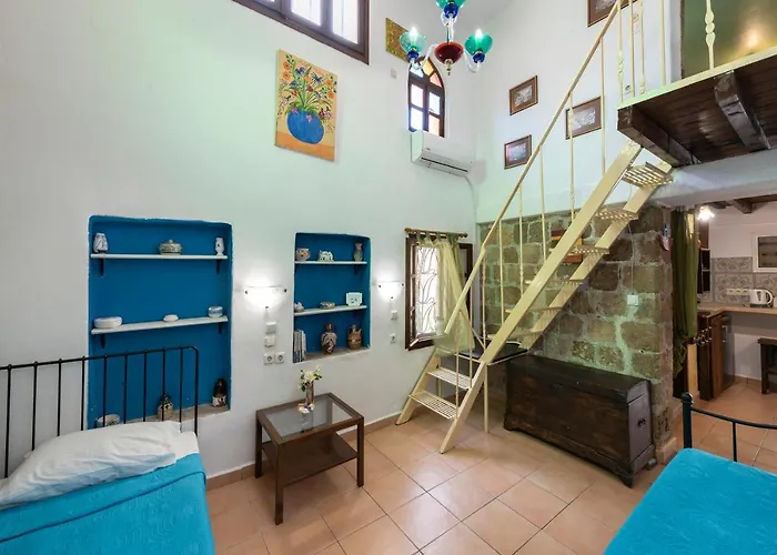 Secret Garden - Old Town Apartment Rhodes City